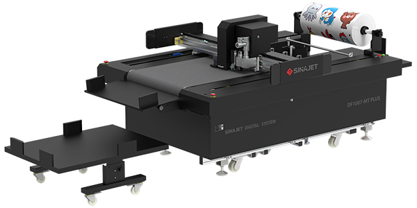 Digital Cutter with UV Spot Varnishing